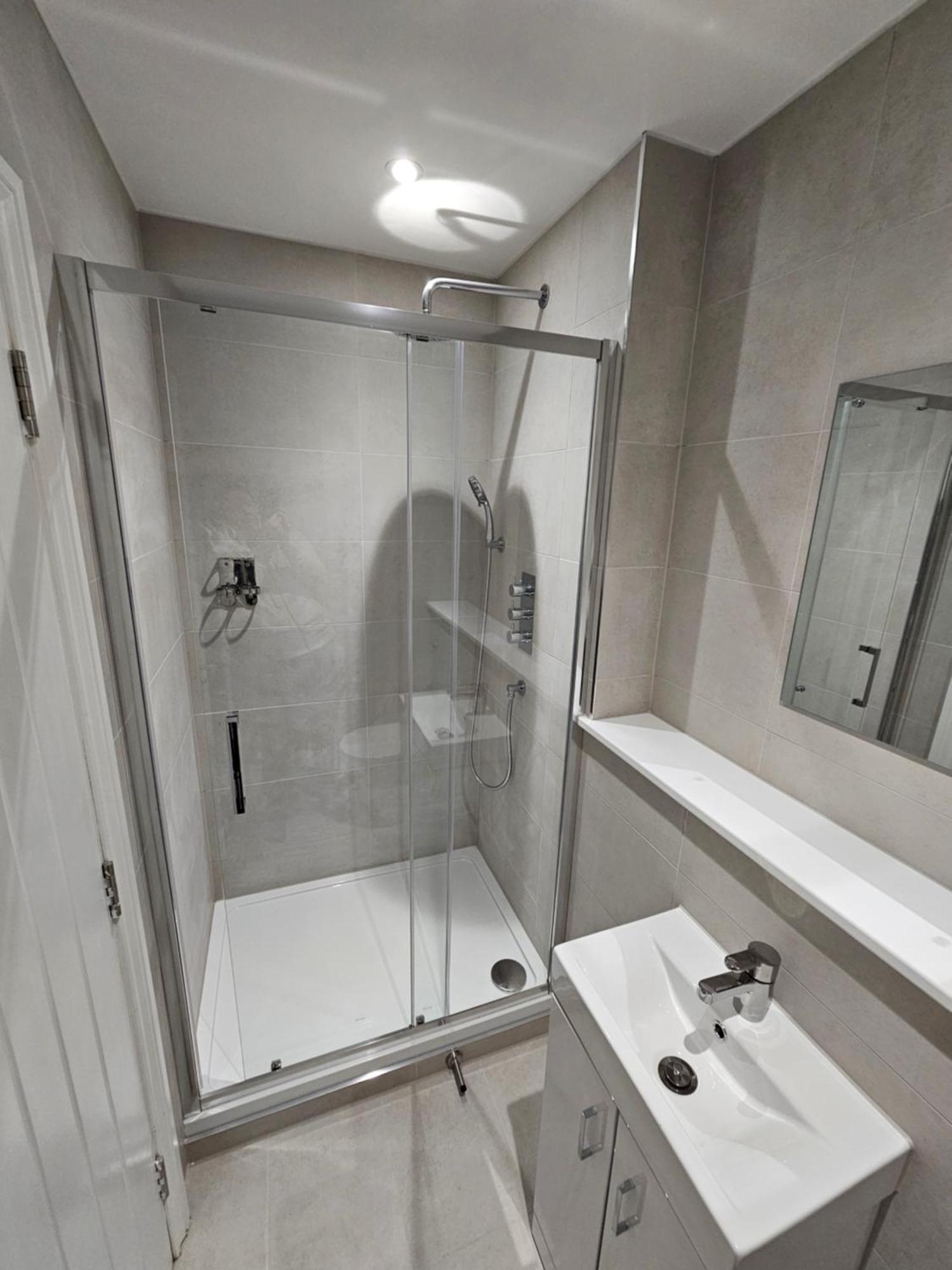 Spacious Modern 2-Bed Parking & Wi-Fi & 65"Oled Бристоль Экстерьер фото